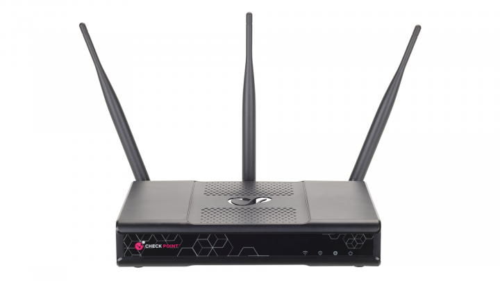 Quantum Spark Check Point 1535 Pro Wi-Fi CPAP-SG1535W-SNBT-EU