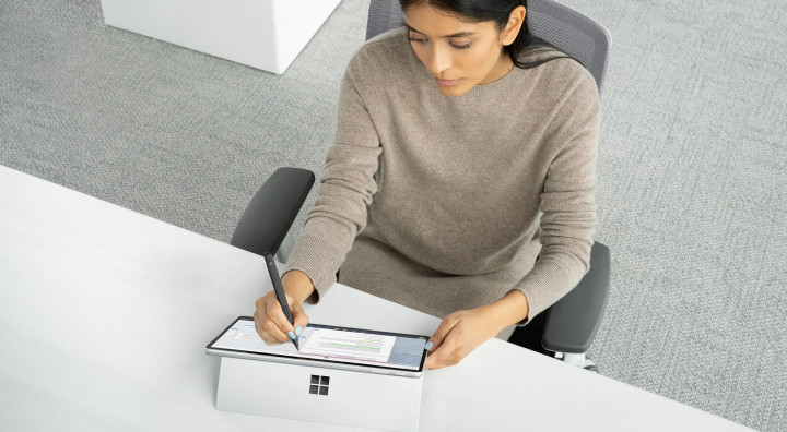 Microsoft Surface Pro 9 Platynowy 3